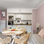 Apartment Tic Tac 31 Family Apartment With Pool View Lloret de Mar
